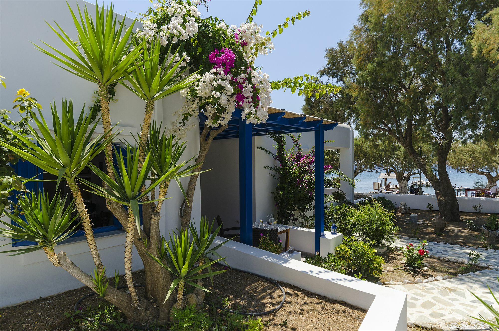 Mouras Studios Livadi  Exteriör bild